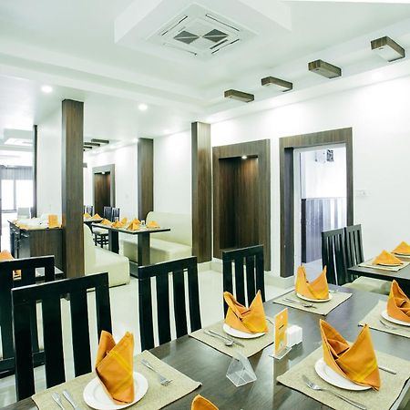 OYO 11474 Gangaur Regency Boutique Hotel Katmandou Extérieur photo